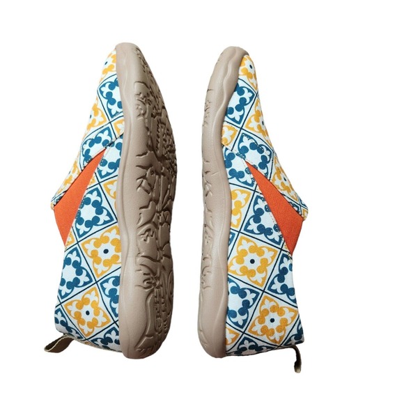 UIN Womens Canvas Shoes Size 8.5 Art Steps Barcelona Mosaic Toledo Yellow Blue - Picture 5 of 12